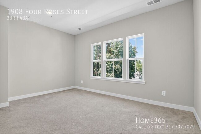 Building Photo - 1908 Four Roses St