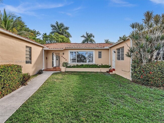 Building Photo - 2443 Meridian Ave