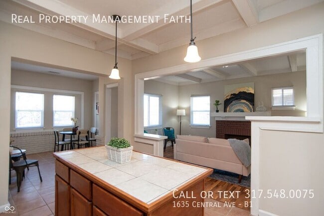 Building Photo - 1635 Central Ave