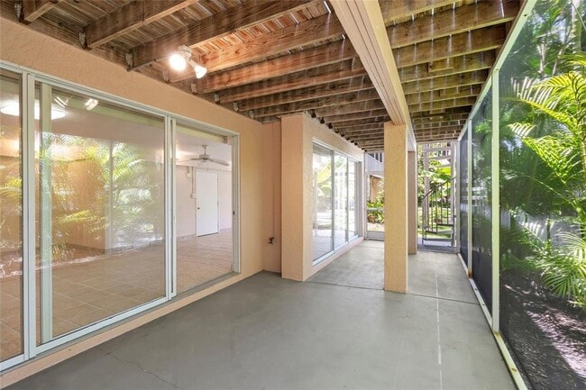 Building Photo - 3954 Hamilton Club Cir
