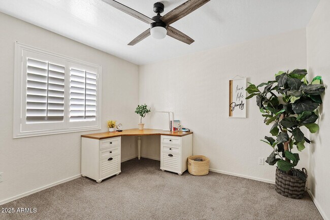 Building Photo - 861 W Shellfish Dr