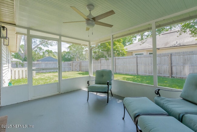 Building Photo - 11677 Lazy Willow Ln
