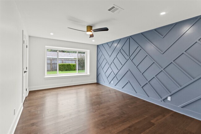 Building Photo - 2823 Stetson Ln