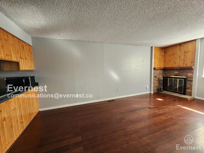 Building Photo - 8119 W 54th Pl