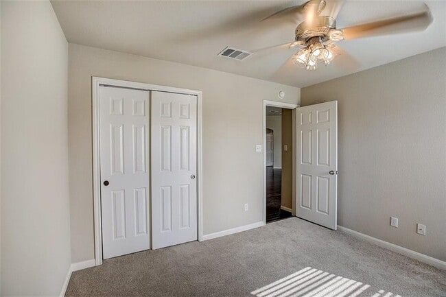 Building Photo - 1385 Cherrywood