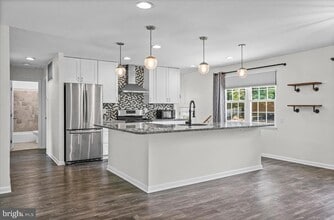 Building Photo - 10202 Daventry Dr