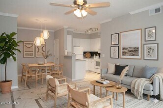 Building Photo - 1701 E Colter St