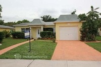 Building Photo - 5365 SW 10th Ct