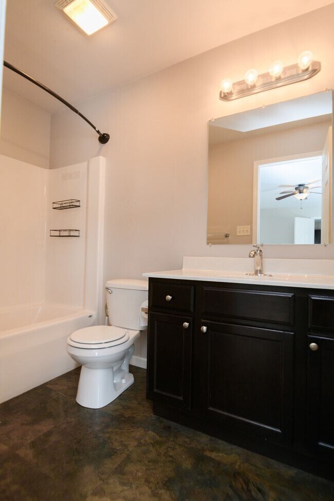 Building Photo - 693 Dearborn Rd