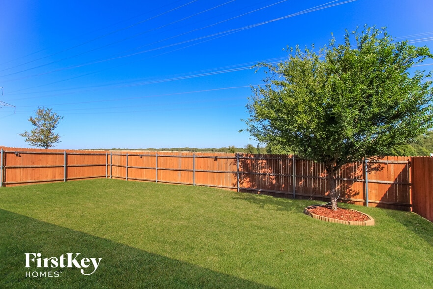 Building Photo - 721 Watson Wy