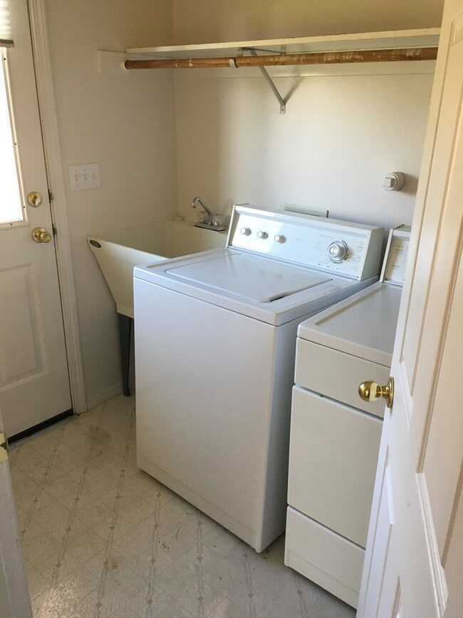 Building Photo - Beautiful Home on Indiana Drive in Ellensburg