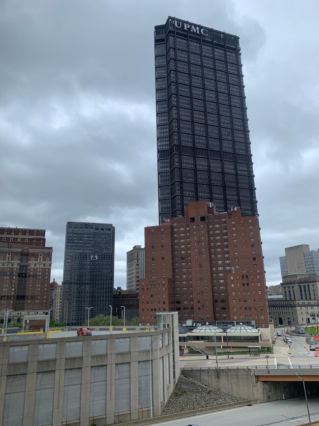 Building Photo - 112 Washington Pl