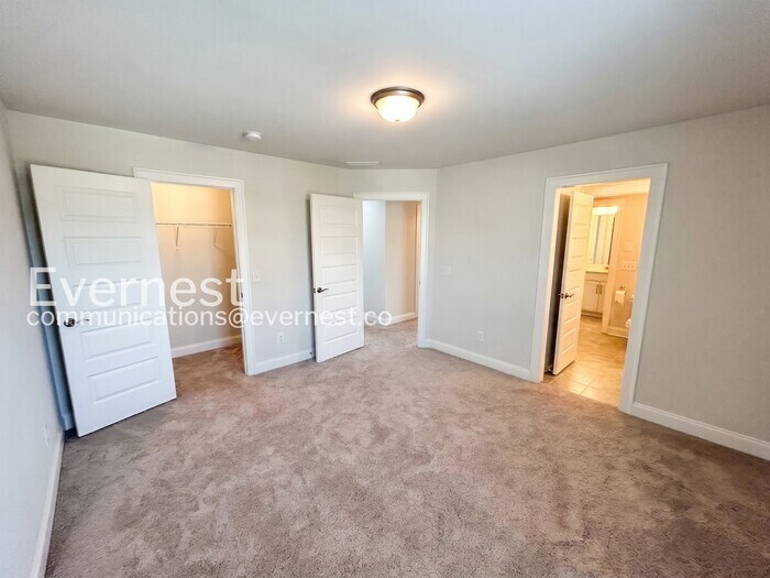 Building Photo - 732 Prescott Ln
