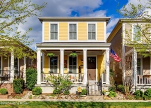 Building Photo - 10713 Impatiens St