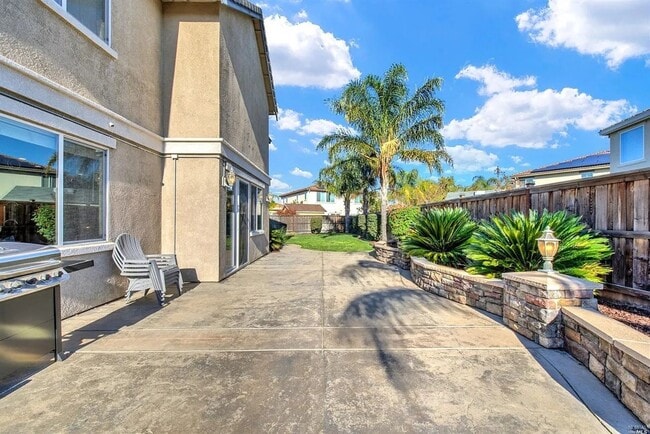 Building Photo - 107 Brighton Cir
