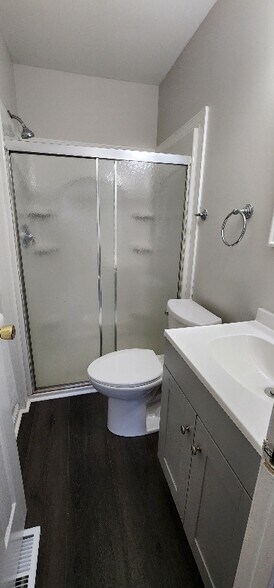 Building Photo - 1047 Old Denbigh Blvd