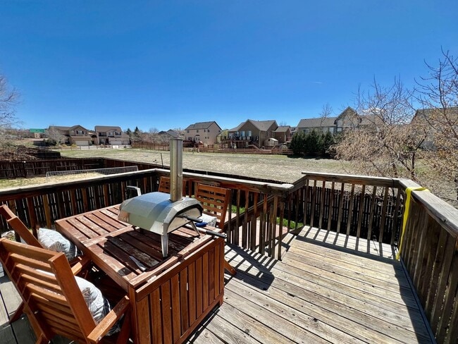 Building Photo - Gorgeous 4 Bedroom Home in Wagon Trails Neighborhood with Walking Trail Access!