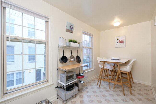 Building Photo - 4450 MacArthur Blvd NW