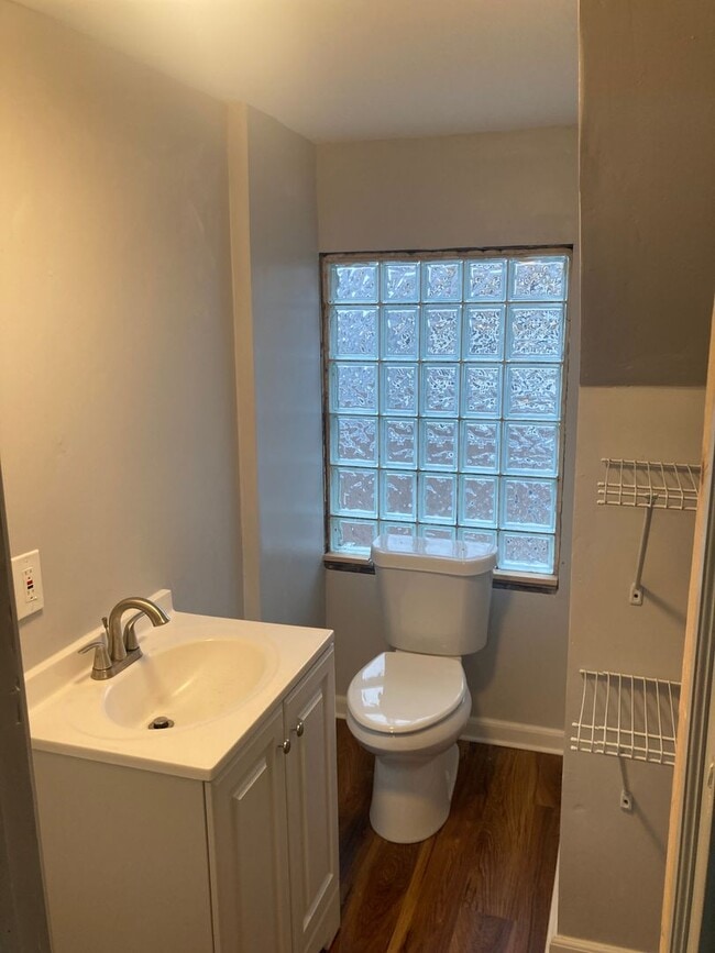 Building Photo - 4036 Perrysville Ave