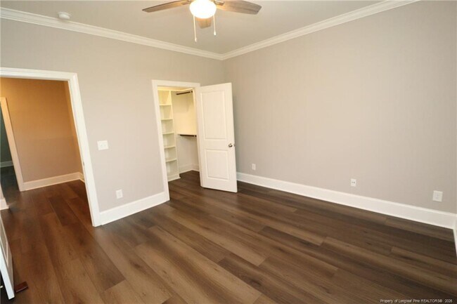 Building Photo - 2824 Plumfield Pl