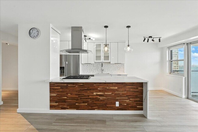 Building Photo - 6600 JFK Blvd E