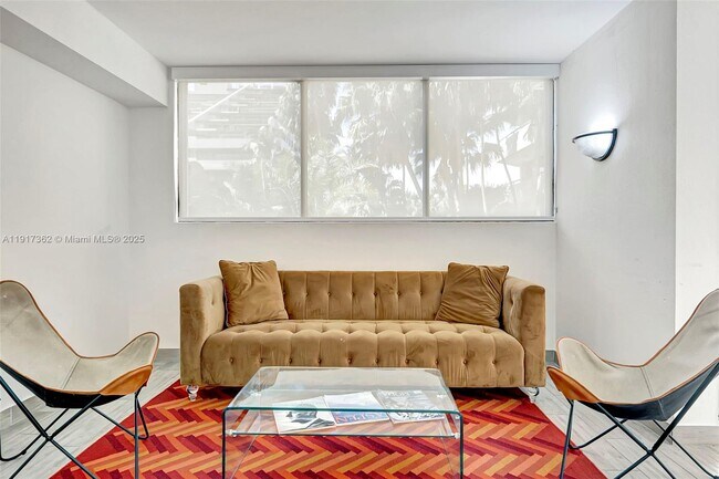 Building Photo - 170 Ocean Ln Dr