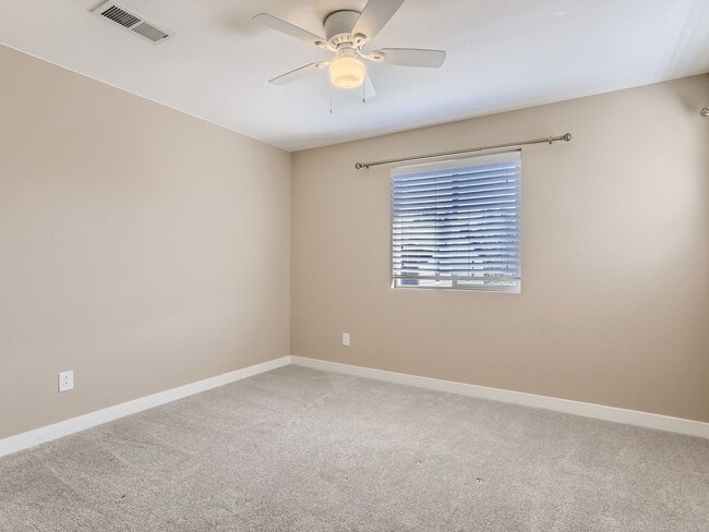 Building Photo - 10219 Tall Oaks Cir