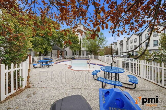 Building Photo - 3209 Jade Ct