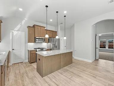 Building Photo - 3244 Southampton Dr