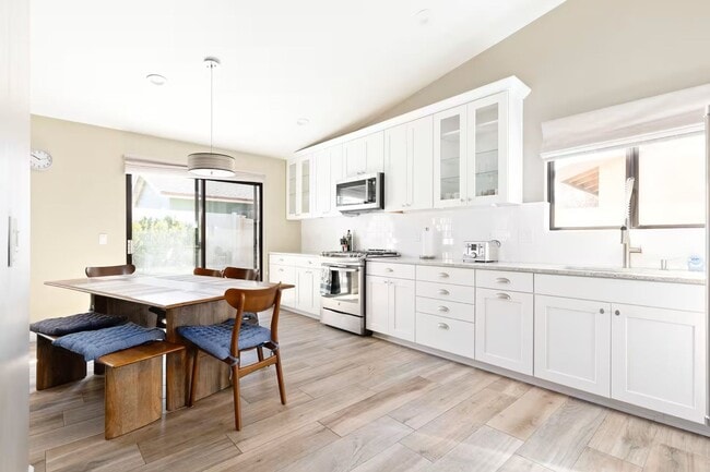 Building Photo - Grover Beach Oasis