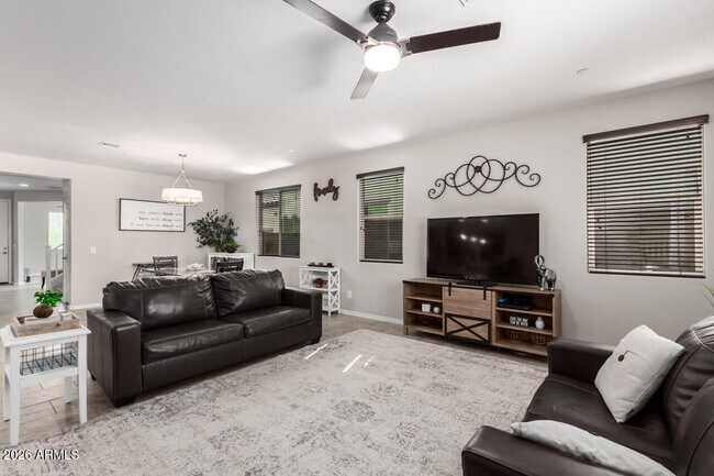 Building Photo - 21188 W Almeria Rd