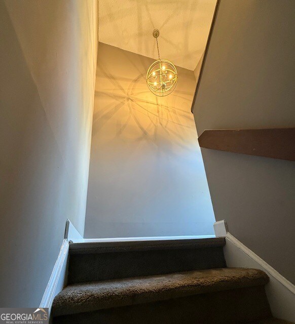 Building Photo - 886 Patterns Dr