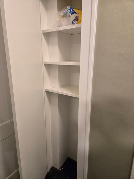 hallway storage - 1019 Widdicomb Ave NW