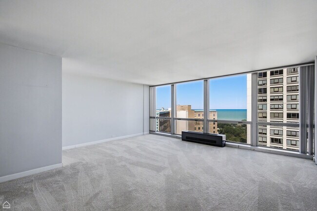 Building Photo - 330 W Diversey Pkwy