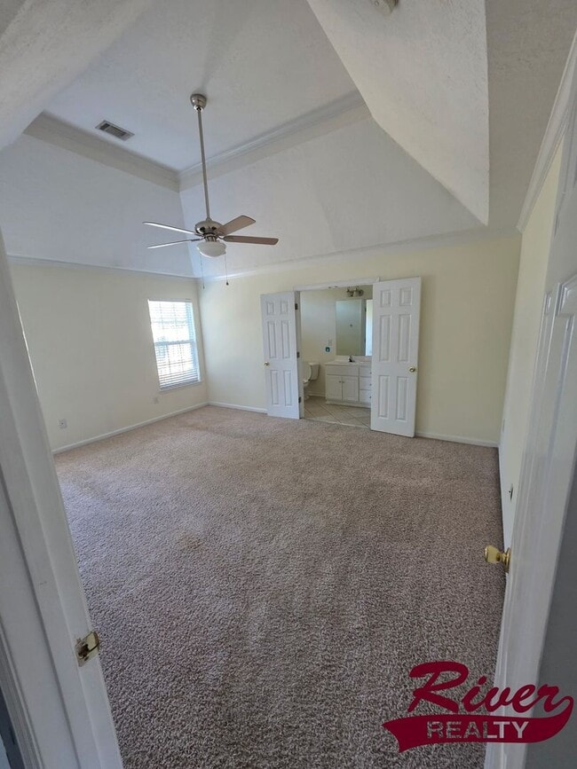 Building Photo - Townhouse located in Evans, Georgia!