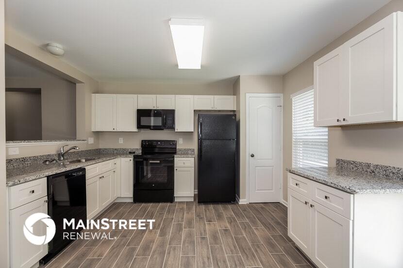 Building Photo - 4384 Stone Mountain Dr