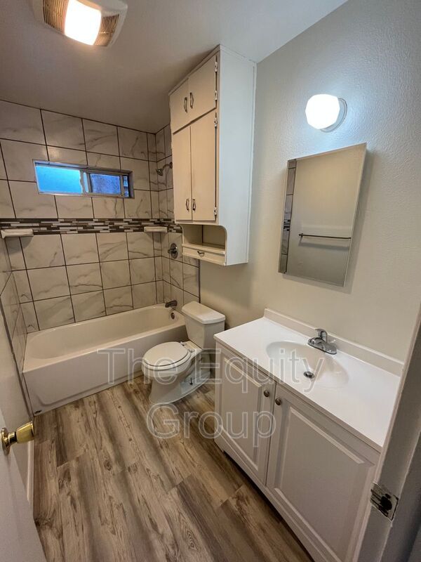 Building Photo - 401 S Valencia Blvd