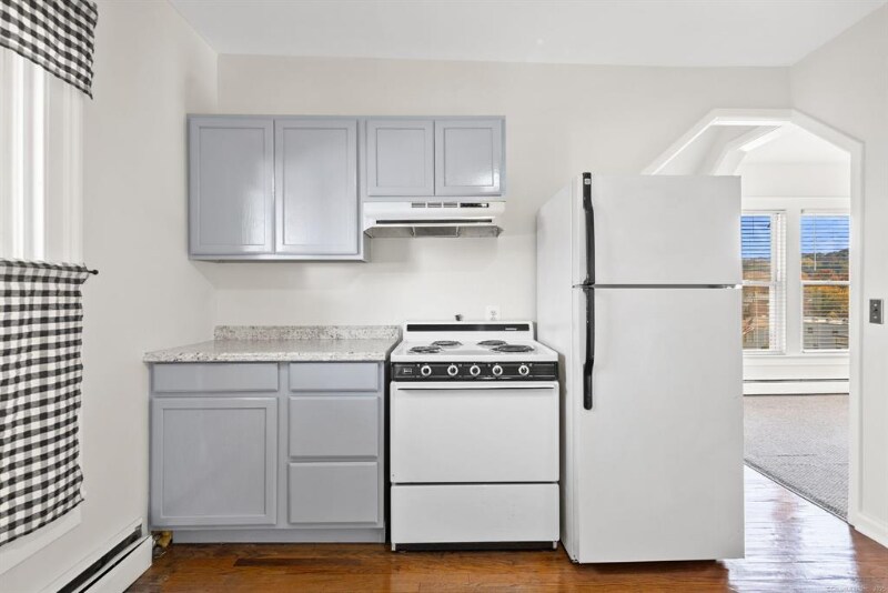 Building Photo - 41 Cook Ave
