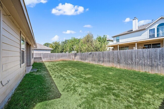 Building Photo - 3132 Newfield Ct