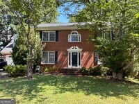Building Photo - 700 Singley Ct SW