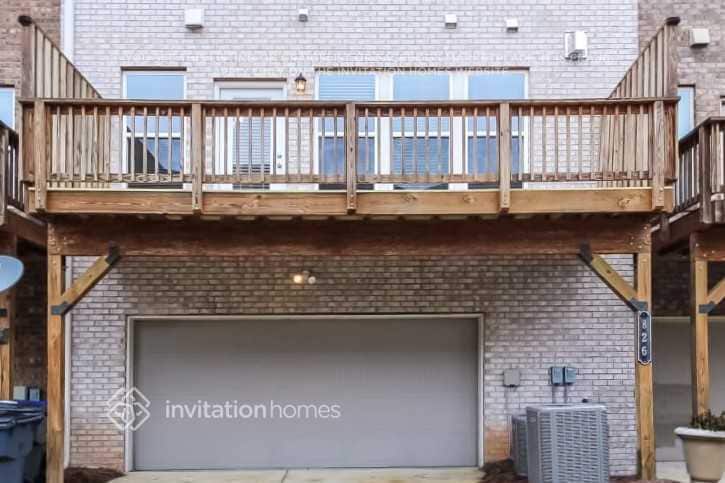 Building Photo - 826 Sunset Park Dr