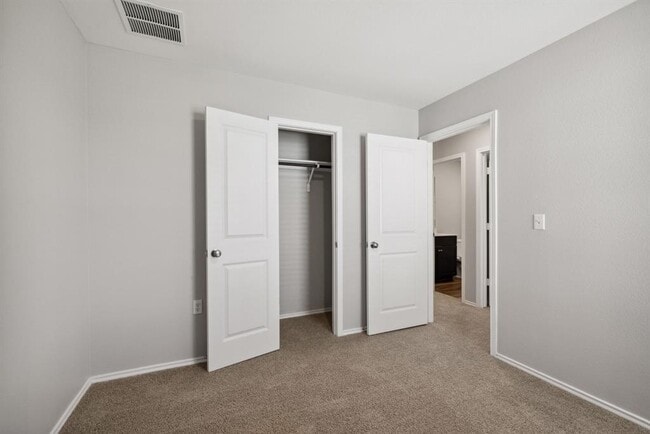 Building Photo - 12101 Short Leaf Path