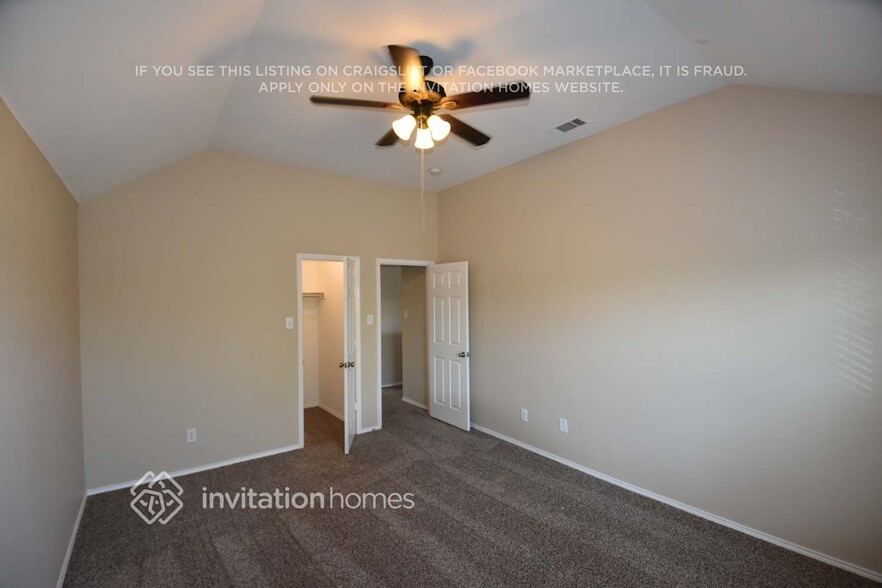 Building Photo - 9156 Brook Hill Ln