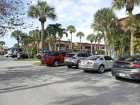 Building Photo - Rental in Stuart