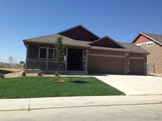Building Photo - 805 Lakebrook Ct