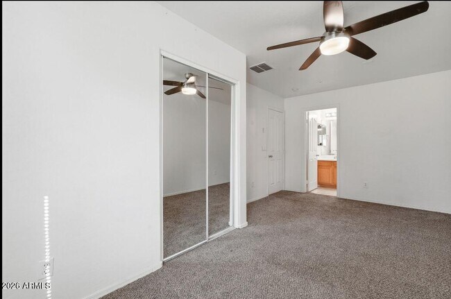 Building Photo - 161 W Campbell Ct