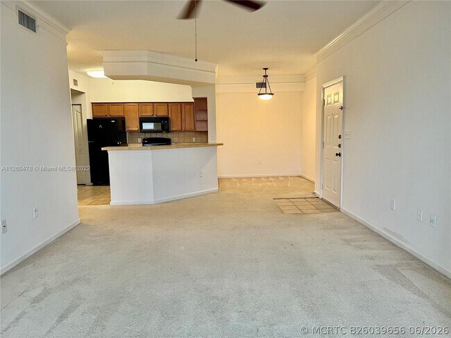 Building Photo - 9887 Baywinds Blvd