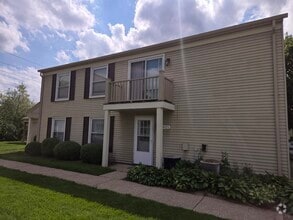 Building Photo - 3021 Maplewood