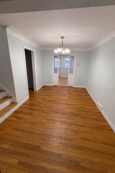 dinning room - 4185 Eastway Rd