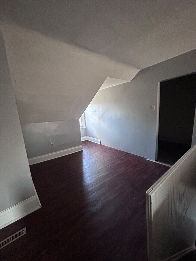 Building Photo - ter1220
